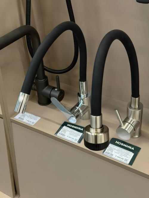 Собрали в новой подборке актуальные новинки для интерьера ванной комнаты мечты в магазине в ТРЦ РИО: 07