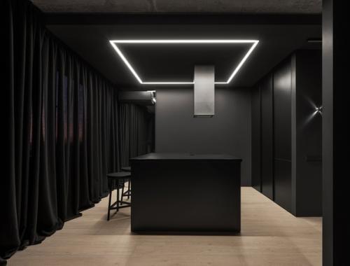 Темный минималистичный интерьер квартиры 40 кв. 04