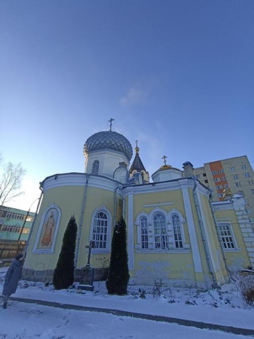 Храм святителя Тихона Задонского в Рыбинске находится в 7 минутах ходьбы от дома - музея Ухтомского. 03