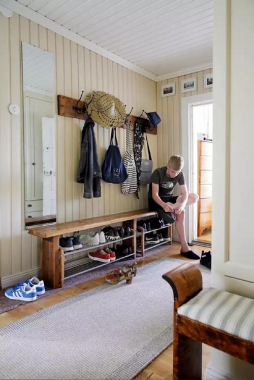 Старинный дом с мансардной крышей - В Таком Старом Доме Надо Быть Немного Щедрым. 08