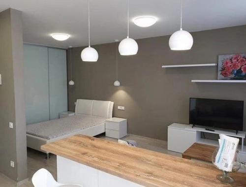 Просторная квартира. В спокойных тонах. 04