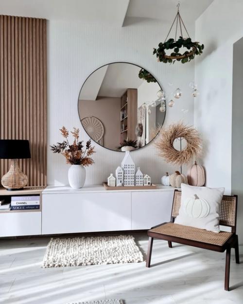 Ноябрь является переходным периодом между осенью и зимой, поэтому мы рекомендуем украсить свой дом предметами, которые дополняют оба сезона. 08