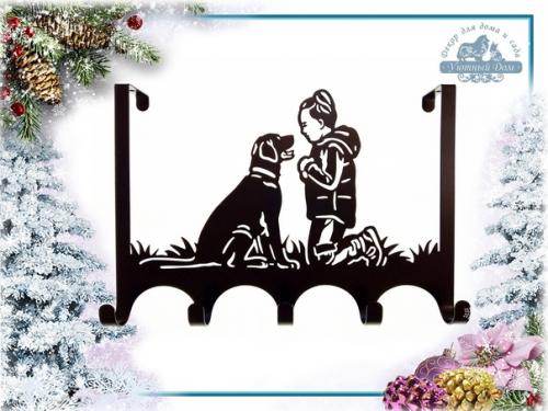 Вешалка на дверь - это отличное решение для эргономичности пространства комнаты, спальни, гардеробной, кухни, ванной. 01