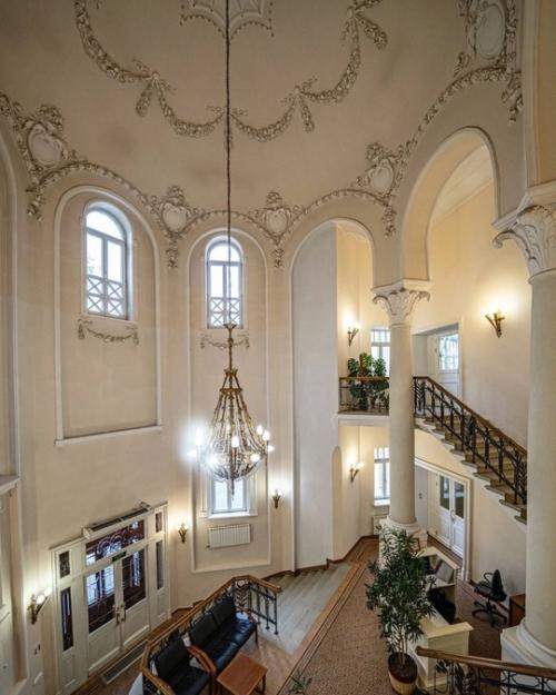 Красивое здание бывшего ресторана эльдорадо, Москва (продолжение). 08