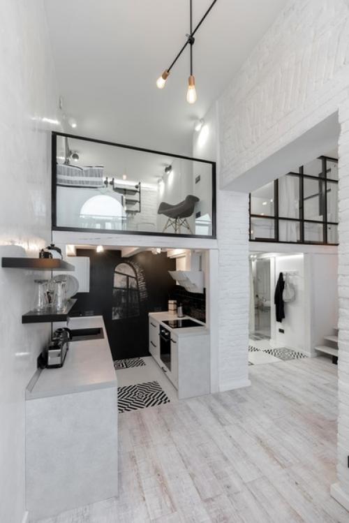 Квартира с видом на оперный театр ч. 1. 02