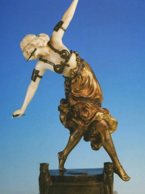 Было время - примерно век тому, - которое можно назвать одним коротким, но точным словом: шик. 02