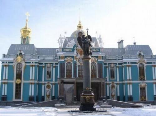 Прекрасный дом братьев Васильевых в Вырице. 04