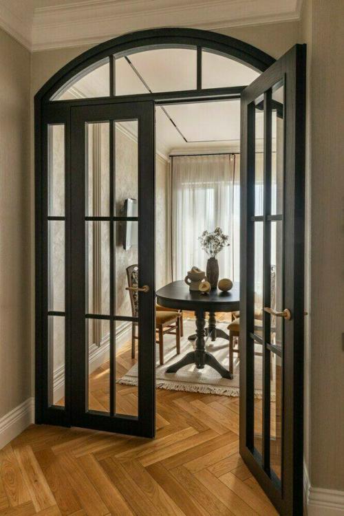 Классический интерьер двухкомнатной квартиры. 02