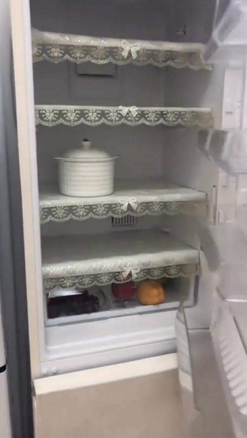 Признайтесь, вы бы тоже хотели жить в таких роскошных интерьерах? 01