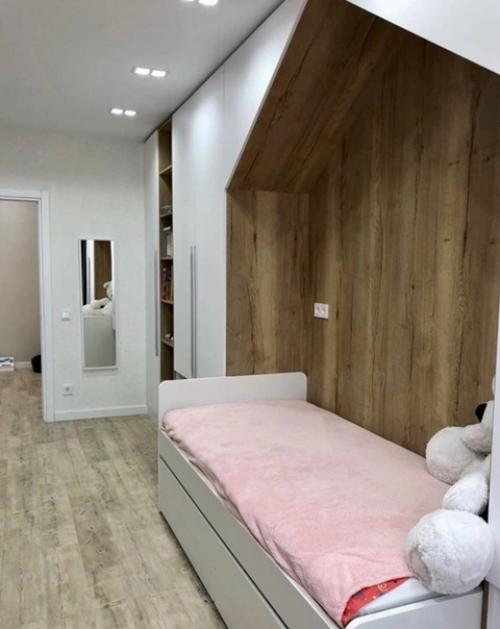 Небольшая детская комната. 05