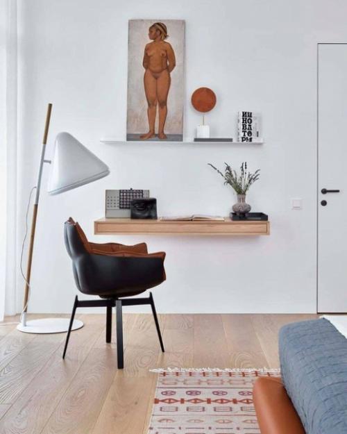 Мы обустраиваем свою двухкомнатную квартиру, пришлось обратиться к специалисту для оформления дизайна. 02