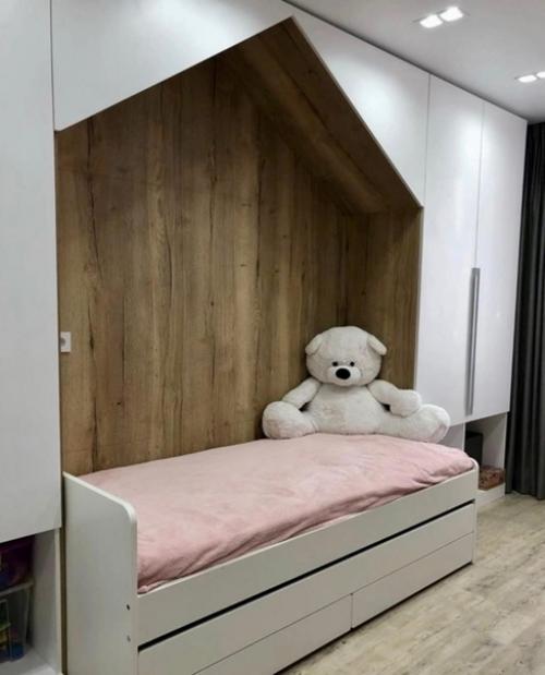 Небольшая детская комната. 02