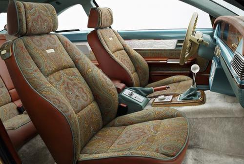 Bilenkin Vintage.  Практически незаметной премьерой на нынешнем автосалоне в Дубае Прогремел новый автомобильный бренд из России Bilenkin. 01