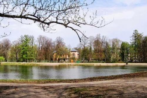 Волчий сад. Большинство туристов считают, что зелёной зоной царского села служат только знаменитые екатерининский и александровский парки. 02