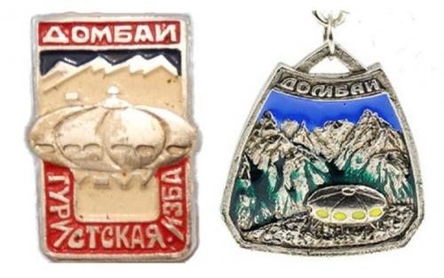 Карачаево-черкесия, Домбай.   Гостиница Тарелка. 01