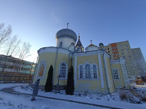 Храм святителя Тихона Задонского в Рыбинске находится в 7 минутах ходьбы от дома - музея Ухтомского. 02