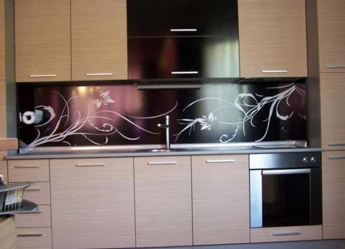 Фартук для кухни из стекла. 04