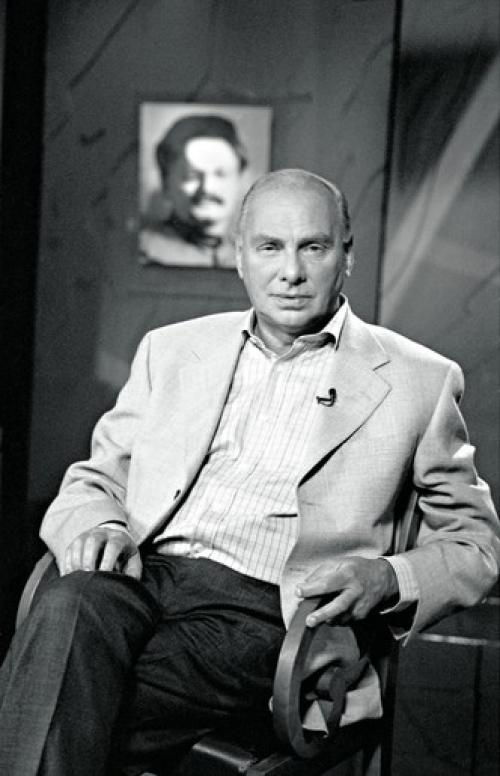 Квартира Виталия Вульфа - легендарного театрального критика, историка и телеведущего (1930 - 2011. 08