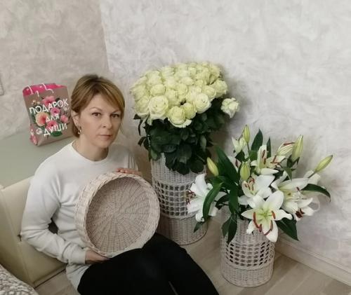 Большой заказ для Юлии, которая любит живые цветы. 02