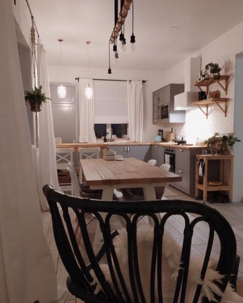 Кухня готова.  Кухня в загородном доме. 04