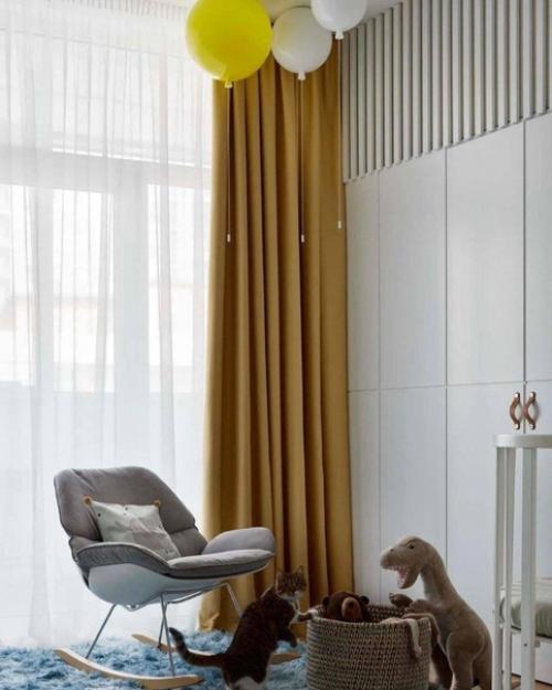 Мы обустраиваем свою двухкомнатную квартиру, пришлось обратиться к специалисту для оформления дизайна. 03