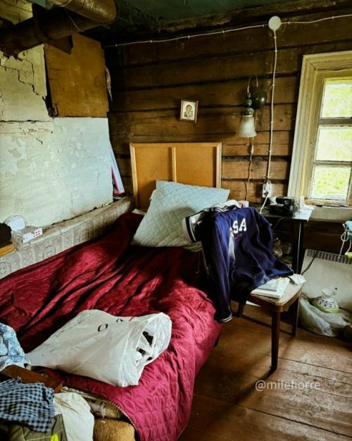 Сюжеты из заброшенного дома. 02