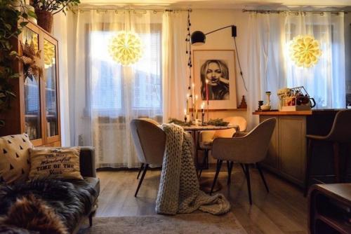 По-домашнему атмосферная кухня - гостиная. 03