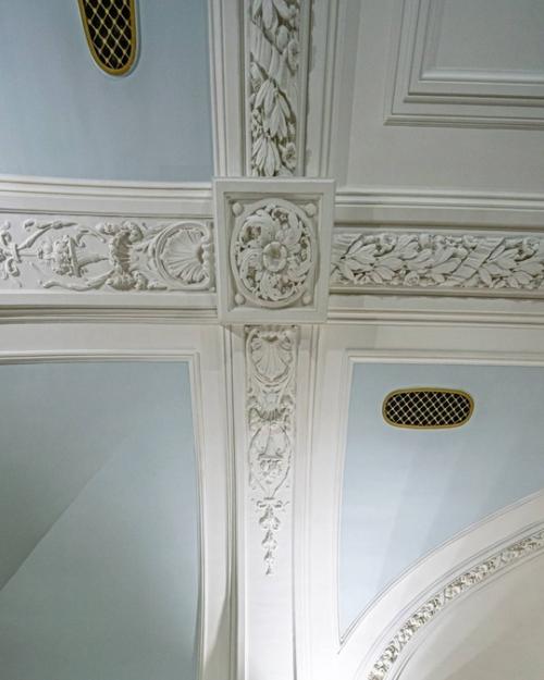 Красивое здание бывшего ресторана эльдорадо, Москва (продолжение). 07