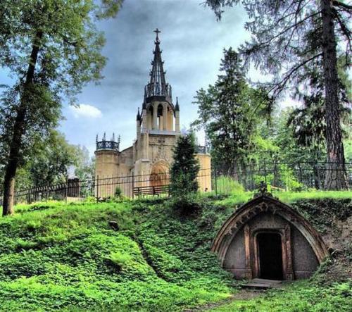 Прогулка по шуваловскому парку: 9 удивительных мест. 02