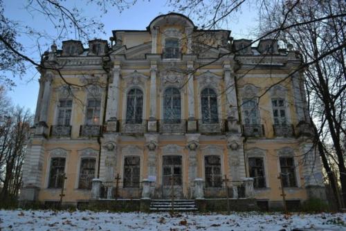 5 примечательных мест Петергофа. 02