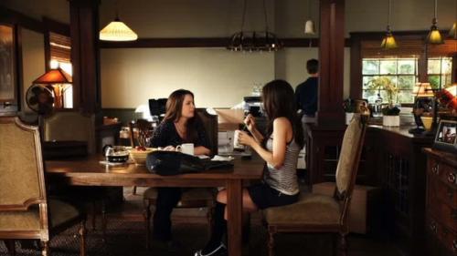 Pllhouse интересные факты о доме семейства Монтгомери, а также фото интерьера. 09 Pllhouse интересные факты о доме семейства Монтгомери, а также фото интерьера. 09