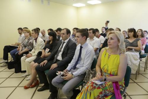 Белая ворона в черной стае, или выборы 2018. 03