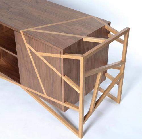 Мастер особенное переплетение разнообразных текстур в своем творчестве продумал. 02