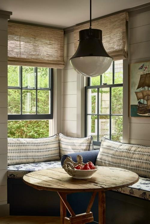 Обычно интерьеры нантакета - это свет, воздух и Морская легкость. 07