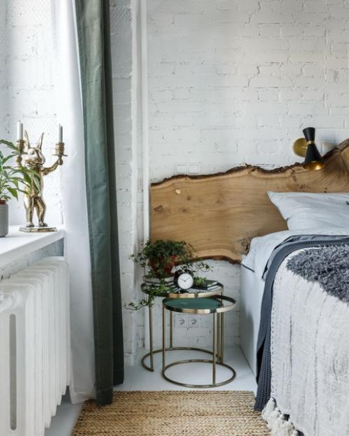 В основе интерьера этой яркой однушки с балконом - эклектика. 03