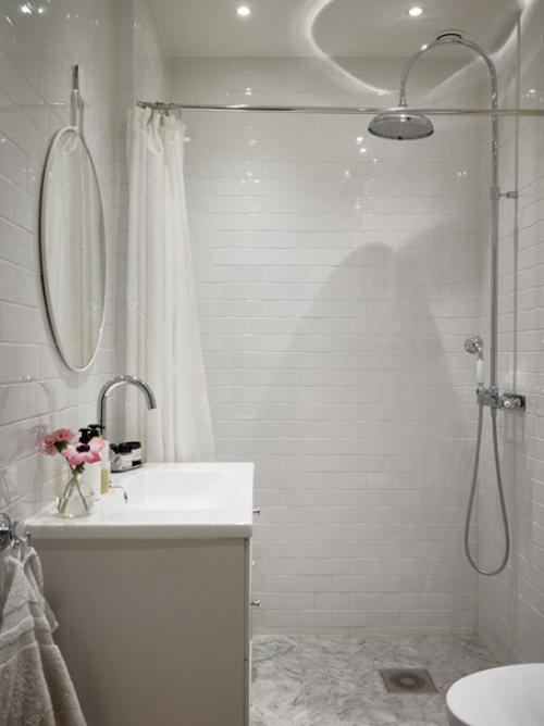 Альбом номер 2. интерьер этой квартиры в красивом 100-летнем здании в Стокгольме получился довольно интересным и ярким. 04