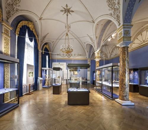 В этот день в 1798 году в Санкт-петербурге родился Алекса ндр па влович брюлло в - русский архитектор, рисовальщик и живописец - акварелист. 03