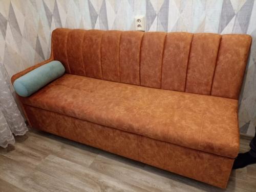 Яркие акценты в интерьере квартиры привлекают внимание и создают определённую атмосферу. 06