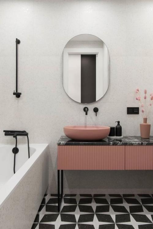 Нестандартная трёшка с небольшой кухней. 07