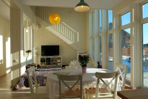 Автор: Инна Лебедева. 03