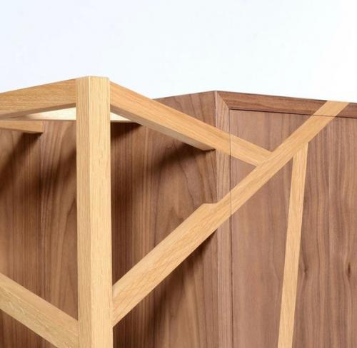 Мастер особенное переплетение разнообразных текстур в своем творчестве продумал. 01