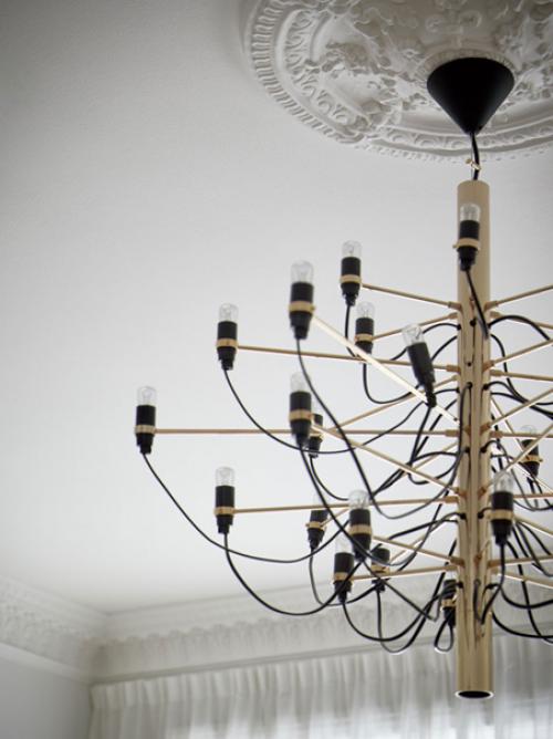 Альбом номер 3. интерьер этой квартиры в красивом 100-летнем здании в Стокгольме получился довольно интересным и ярким. 04