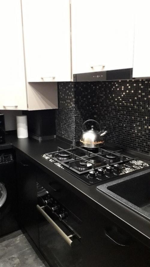 Кухню всю переделали, получилось здорово. 05