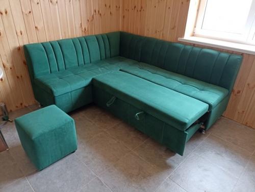 Яркие акценты в интерьере квартиры привлекают внимание и создают определённую атмосферу. 02