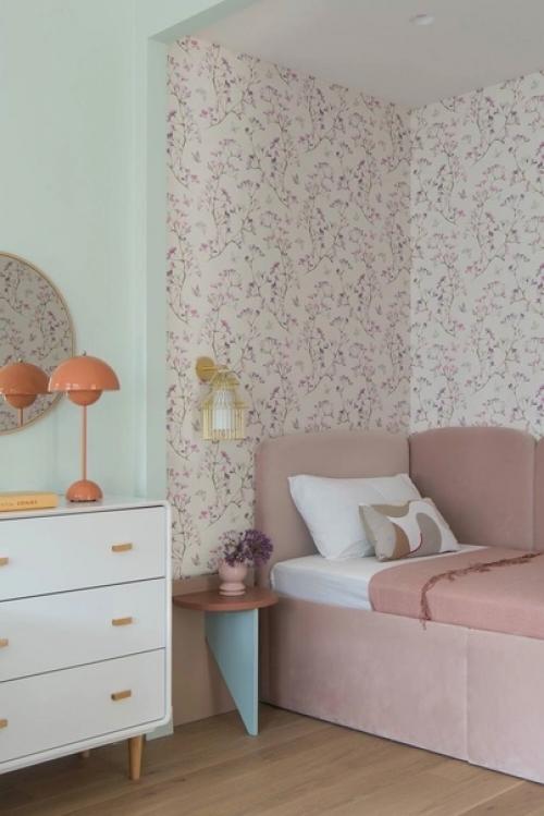 Нестандартная трёшка с небольшой кухней. 05