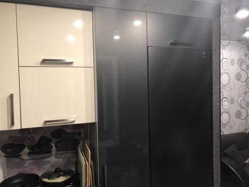 Прошу выложить для обсуждения мою новую кухню.