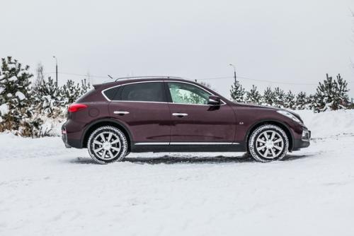 Мы представляем Ольгу, новую героиню рубрики Городской Патруль Infiniti: Infiniti для меня - это качество во всех проявлениях! 05