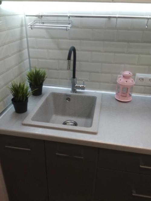 Наконец - то сделали ремонт в кухне. 01