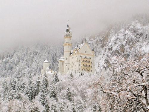Замок нойшванштайн (Neuschwanstein Castle). 01
