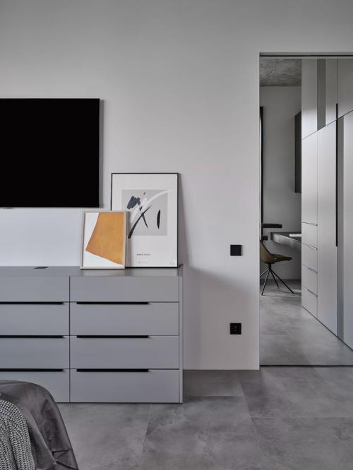 Бюро Alexander Tischler оформило интерьер для молодой пары, влюблённой в индустриальную эстетику. 04